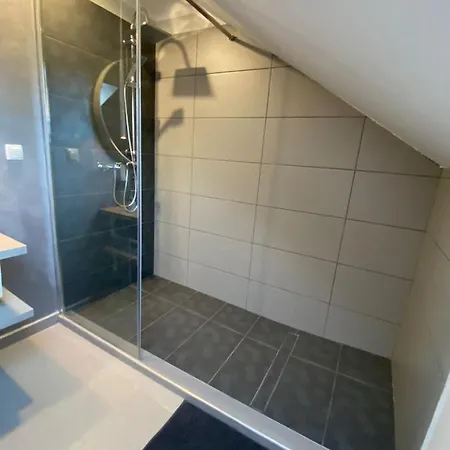 B&B Home Πανσιόν *